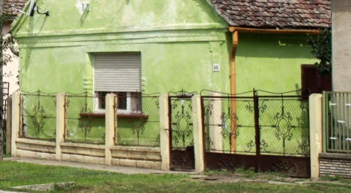 23 Előkert mögé