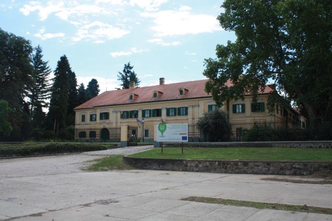 esetében a korábban átépített