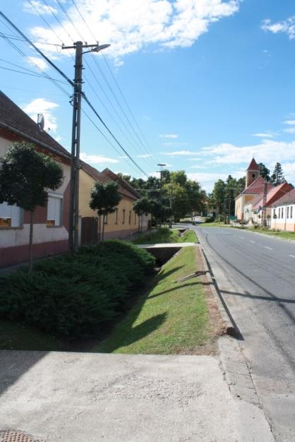 átalakításával.