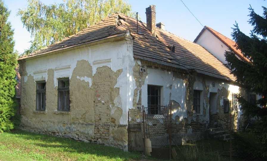 367) Az épüle felújíás, ennek során z