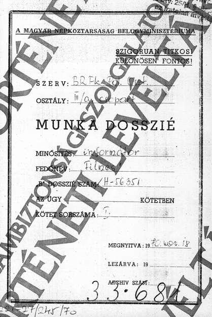 Filmes munka dossziéja az ÁBTL-ben 1971-ben filmpedagógiából doktorált.
