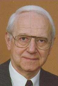 ciklus három titkosszolgálatokat felügyelő miniszterének (Boross Péter, Gálszécsy András és Füzessy Tibor) irányítása alatt 1990 és 95 között minden második, összesen 797 környezettanulmány vagy