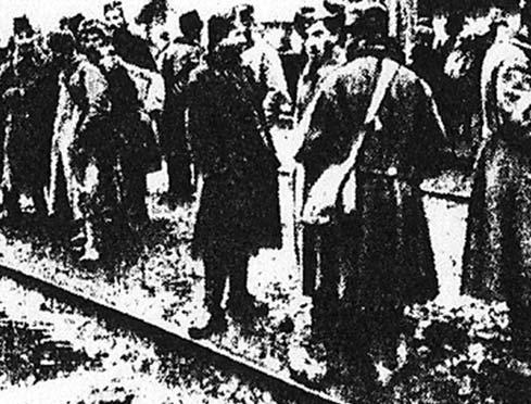 tekintette őket. 84 Távozásuk a településről békésen zajlott, sőt arra is utalnak források, hogy a lakosság őket élelemmel és pénzzel is ellátta az útra.