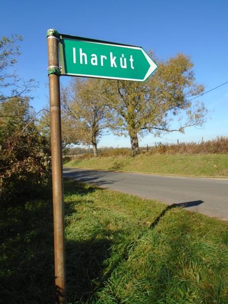 A második világháború u tán a németajkúak egy részét kitelepítették, a maradék lakosságot a környékbeli iparvárosok szívták el.