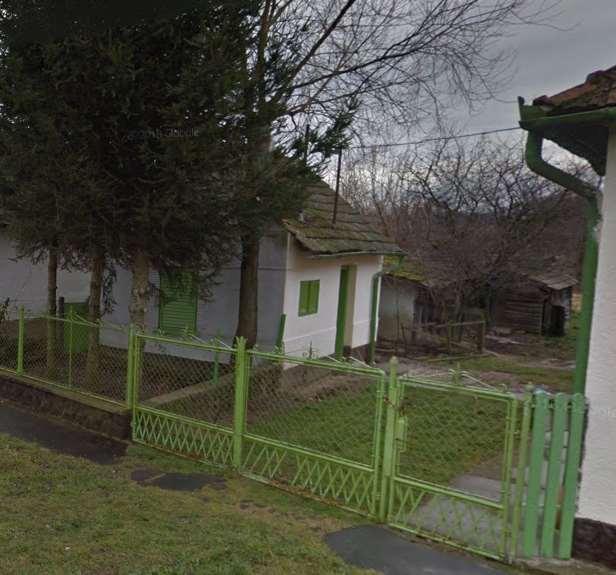anyagokból épített,