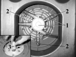 1 2 ITALIANO - Smontare tutti i tubi. Rimuovere i cinghiaggi. Rimuovere l imbottitura staccando le quattro clip (A, Fig.1) - Smontare il telaio (B, Fig.