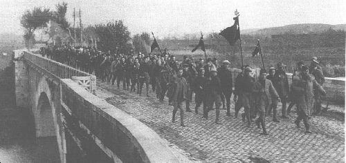 forrás Kép a) Vatikán állam létrehozása b) Mussolini átveszi a hatalmat c) Törekvés a
