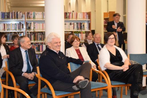 Poninski díj adományozása A Szolnoki Lengyel Nemzetiségi Önkormányzat évente elismerésben