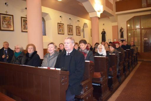 A kétnyelvű szentmisét