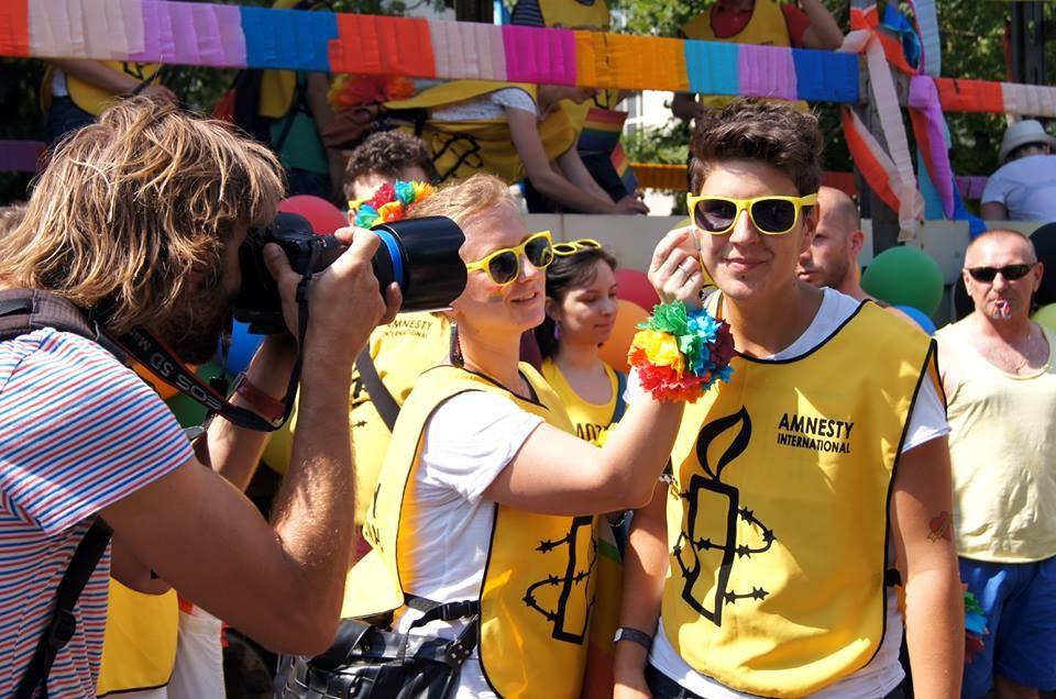 TÁRGYÉVBEN VÉGZETT ALAPCÉL SZERINTI ÉS KÖZHASZNÚSÁGI TEVÉKENYSÉGEK Az Amnesty International Magyarország arra törekszik, hogy a világban minden egyes ember egyenlően élhessen az Emberi Jogok