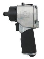 PNEUMATIKUS GÉPEK Pneumatikus gépek HANS 1/2" Irányváltós racsnis csavarozó 84120-02 szerszámcsatlakozás csavarozási nyomaték fordulatszám üzemi nyomás levegőszükséglet légbevezető légtömlő minimális