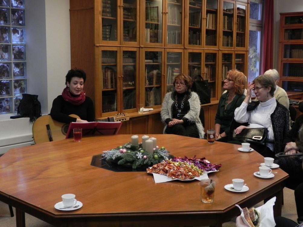 7 MOKSZ / HMLA Adventi nyugdíjas találkozóra invitált még november közepén kedves, személyre szóló levélhez csatolt meghívóval Dr. Palotai Marika, a MOKSZ elnöke.