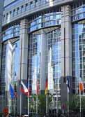 Ennélfogva, az Európai Élelmiszer-biztonsági Hatóság (EFSA) nem csupán az élelmiszer- és táplálkozásbiztonság vizsgálatában tölt be fontos szerepet az EU-ban, hanem az állategészségügy és állatjólét,