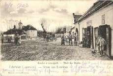 Léva, Levice; tér, szobor,