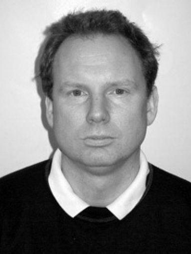 Alkalmazott Matematikai Lapok 34 (2017), 21 27 DR. IMREH CSANÁD EMLÉKÉRE Imreh Csanád 1975. május 20-án született Szegeden, édesapja Imreh Balázs (1945 2006) matematikus volt.