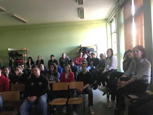 Fogyasztóvédelmi diákversenyt Zentán szervezték.