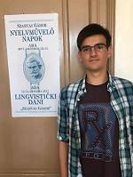Pozder Máté, a Zentai Gimnázium tanulója október 12-én részt vett Adán, a Szarvas Gábor Nyelvművelő Napok beszédművészeti