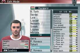 Mert a PES 4-ben minden fontos, ami a valódi fociban: jó ütemben kell csinálni a dolgokat, és akkor sikerülnek.