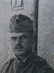 DIÓSZEGHY SÁNDOR Debreceni József (1886) gazdálkodó. A világháborút 1916 1918 között a 11. hgye kötelékében őrszolgálatosként végigharcolta. (BVI,33.