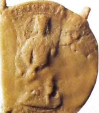 Csakhamar követte a hercegnőt jó néhány magyar előkelő, akik inkább a száműzetést választották, semmint hogy meghódoljanak az 1270 júniusában megkoronázott V. Istvánnak. Az a pártfogás, amelyben II.
