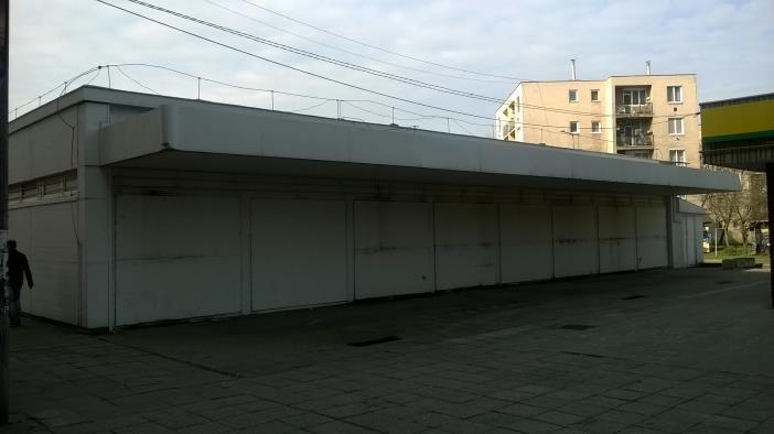 Coop áruház bejárata A Coop áruház