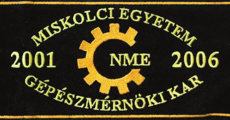 A szalagavató szakestélyen, kés sszel t zik fel, és mindenki büszkén viseli, tudatva a világgal, hogy már utolsó éves mérnökhallgató. céljából.