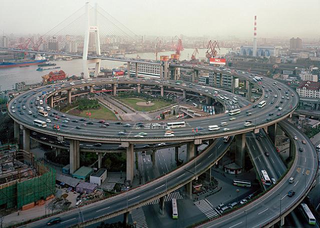 Shanghai Nanpu-híd feljáró