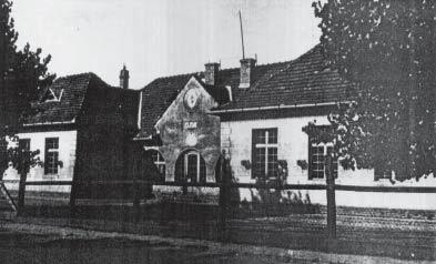 Az 1912-ben épített két tantermes iskola