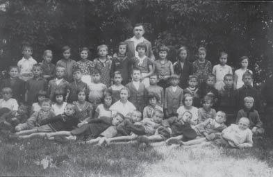 Elemi Népiskola Zenta A IV. osztály fényképe az 1933/34.