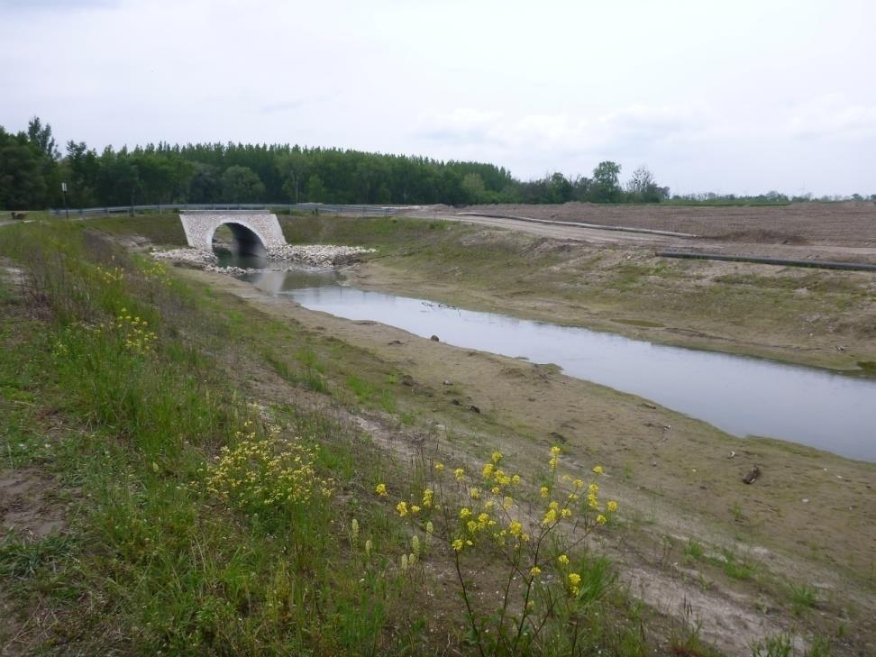 Elkészült munkarészek I. rész: Püspökerdei holtág új beeresztő zsilip II.