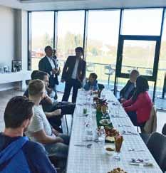 Az FC Dabas Videoton mérkőzés után a konferenciateremben egy szerződés aláírására került sor, amely alapján a Wellis névhasználati jogot