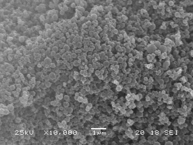 ábrán láthatók. Az ábrán jól látható, hogy a latex monodiszperz és részecskemérete ~ 200 nm. 4.5.3.1.