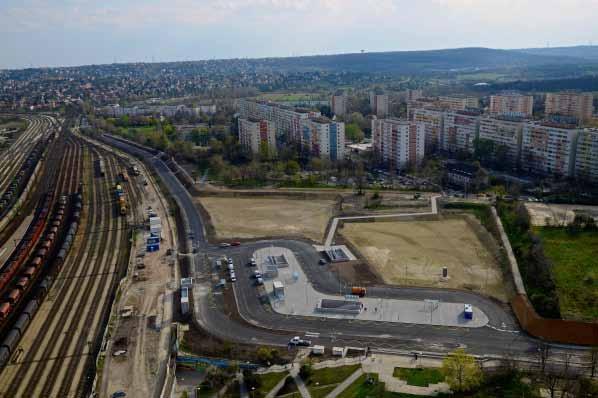 Az alap koncepció, hogy az egyszerűbb felújítások lesznek a Budapest Közútnál, a stratégiai jellegűek a BKK-nál.