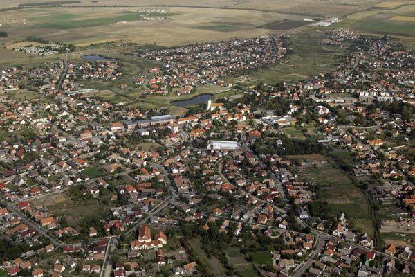 AZ ELLENŐRZÉS TERÜLETE Nádudvar Város Önkormányzata és a Nádudvari Településfejlesztési és Városgazdálkodási Nonprofit Korlátolt Felelősségű Társaság A TÁRSASÁGOT 1 2008.