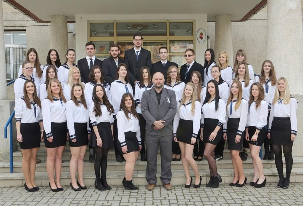 fotóival búcsúzunk Multi-kulti