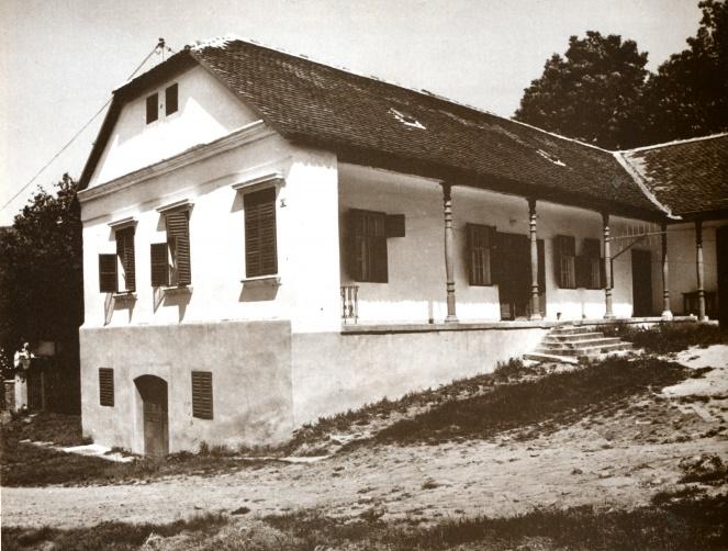 javasolt.
