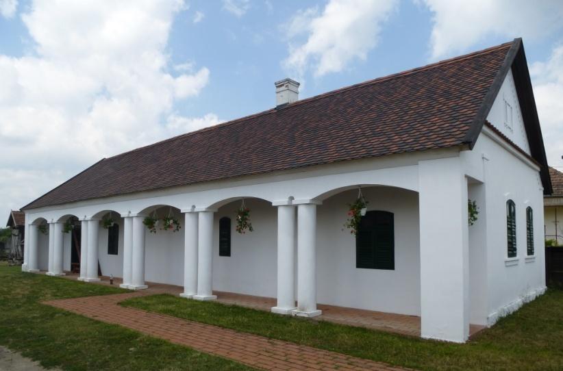 múzeum és faluház - Védelem foka: műemlék