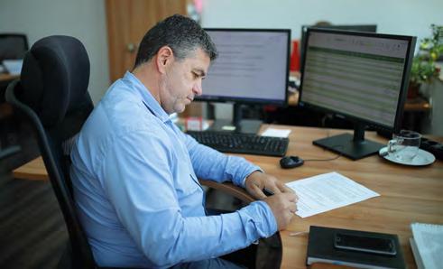 és hatékony gazdálkodás elősegítése a Hatóság kiemelt feladata. 2011.