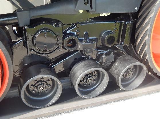 permetezőgépek vontatása kisebb vonóerőt igényel, a traktor vonószerkezetén kisebb terhelés jelentkezik. Az amúgy is masszív szórókeret stabilitása tovább javul, a gépkezelő komfort érzete fokozódik.