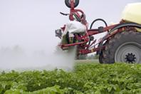 HARDI TWIN STREAM Akár 30% is megtakarítható a vegyszereken Az évek során sok kísérlet igazolta a TWIN rendszer jobb vegyszerhatékonyságát.