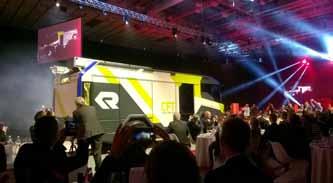 Rosenbauer: a jövő tűzoltógépjárműve megérkezett Nagyszabású gálaműsorral egybekötött ünnepséget tartott 2016 szeptember 15-én Linzben az alapításának 150. évfordulóját ünneplő Rosenbauer.