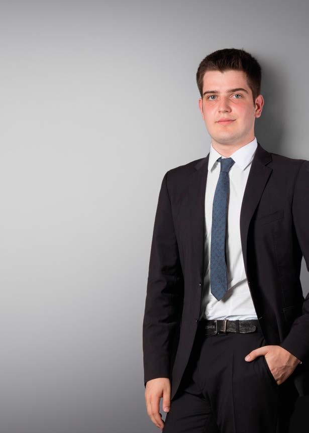 MENSCHEN Daniel Ullrich: Mit Hinsicht auf Unternehmen und die allgemeine Wirtschaftslage, geht man als Gesellschafter eines Unternehmens mit offeneren Augen durchs Leben.