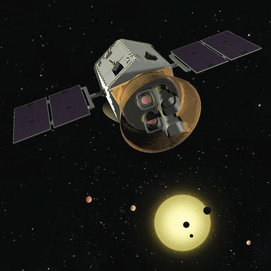 A K2 program vizsgálandó égterületeinek egyike során, a teleszkóp egyenesen a Tejút középpontjába fog nézni és kifejezetten mikrolencsézést keres majd.
