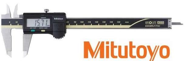 600 U164081 0-300mm/0-12 0,01mm +-0,03mm 307-12-4 29 400 Mérés- Leolvasás Pontosság Kód Nettó Ft tartomány U164078 0-150 mm/0-6 0,01mm +-0,05mm 305-06-2 26 500 Mérés-