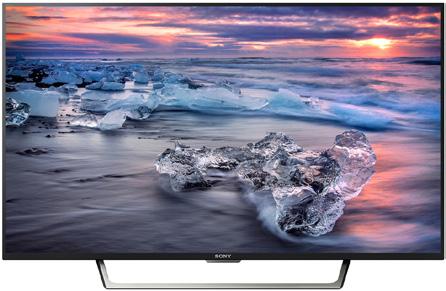 (kontrollerhez), HDMI kábel 90 napos PS+ előfizetés Cikkszá: 114875, 1097136 Éld át a játékot!