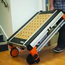 megmunkálásához Hordozható kivitel görgős lábbal Műhelyben is kiváló alapgép