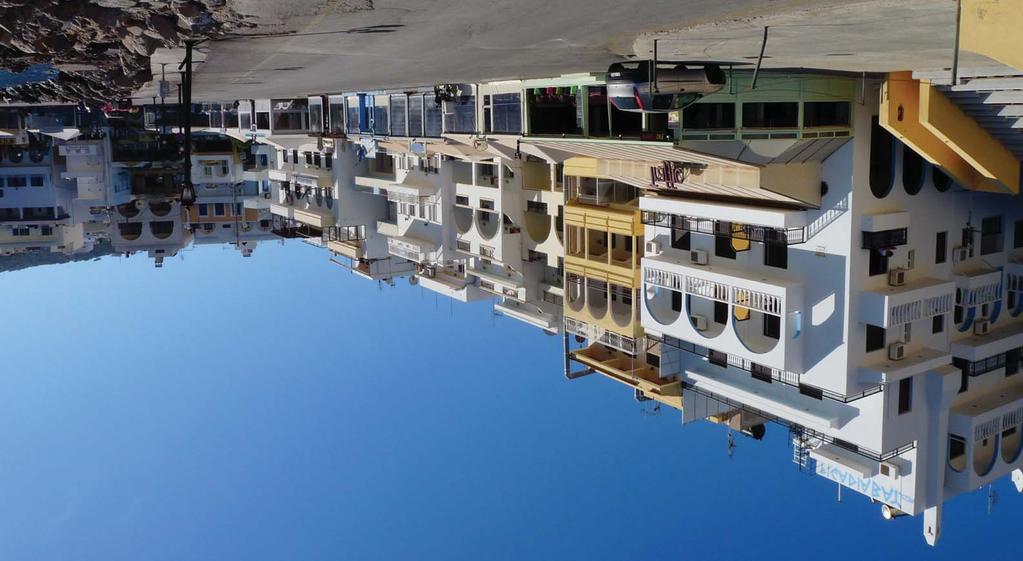 Pigadia / KARPATHOS Pigadia Bay Apartmanház Fekvés: Pigadia központjában, közvetlenül a hangulatos tengerparti sétányon, a kikötő közelében helyezkedik el.