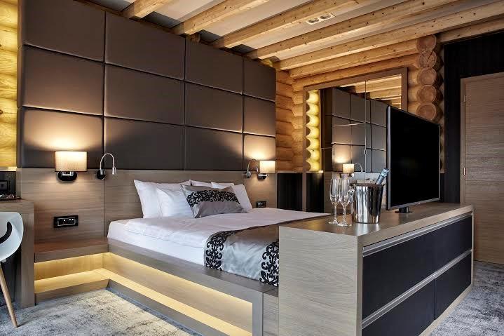 4.1.1 Avalon Resort & Spa A 2016. májusában nyíló Avalon Resort & Spa 33 különböző felszereltségű és kategóriájú szobával és 2 lakosztállyal várja a vendégeket.