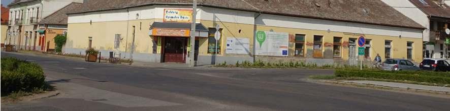 A szolgáltat, kereskedelmi funkció mellett a lakófunkció is megjelenik egyes épületeknél