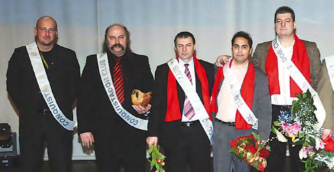 menaxherët. Radhët e tyre të gjata japin mesazhe.